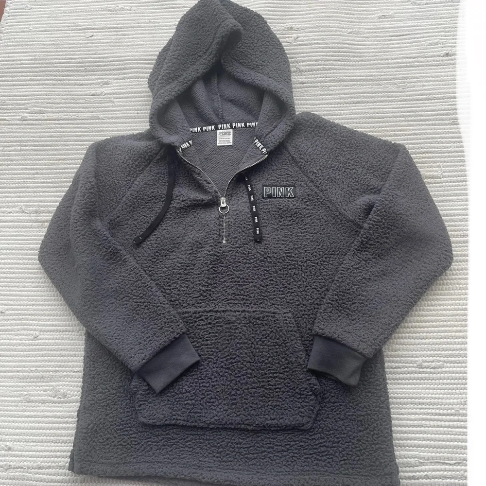 PINK Victoria’s Secret Gray Sherpa Quarter‑Zip Hoodie Small – Super Cozy Fleece